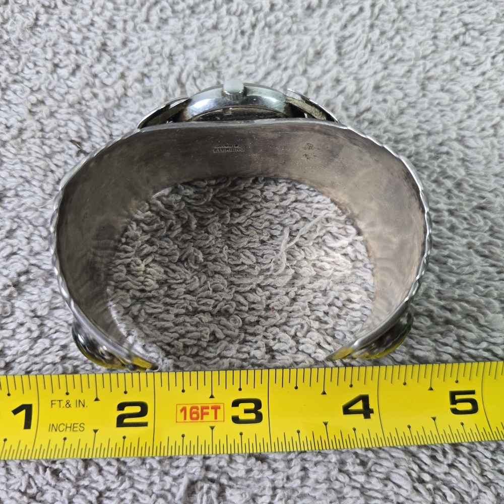 Vintage Native American Sterling Silver Cuff Bracelet With A Bolivia Watch - Picture 11 of 12